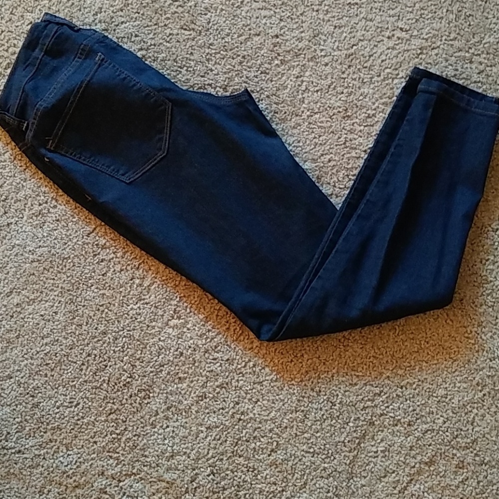 Skinny Jeans - Picture 3 of 3